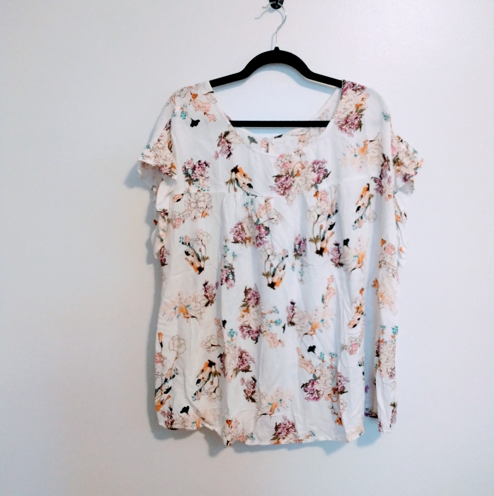 Kori White Floral Short sleeve blouse size XL